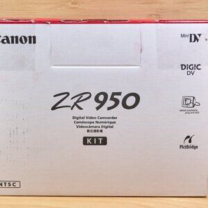 Canon ZR950 (NTSC) MiniDV Camcorder with 48x Optical Zoom, Made in Japan